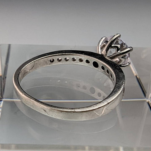 Vintage Jewelry Zirconia Sterling Silver Ring